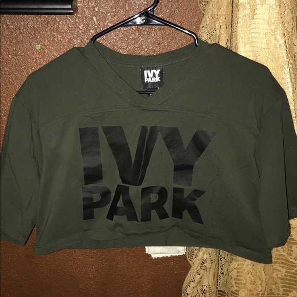 IVY PARK Tops - Crop top